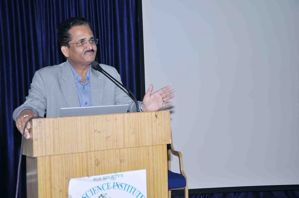 KLE Society's Raja Lakhamagouda Science Institute Belagavi Events photo 4